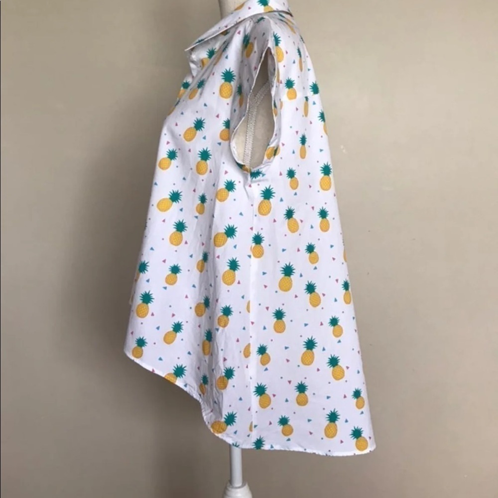 Pineapple short sleeve button down NWT - image 2